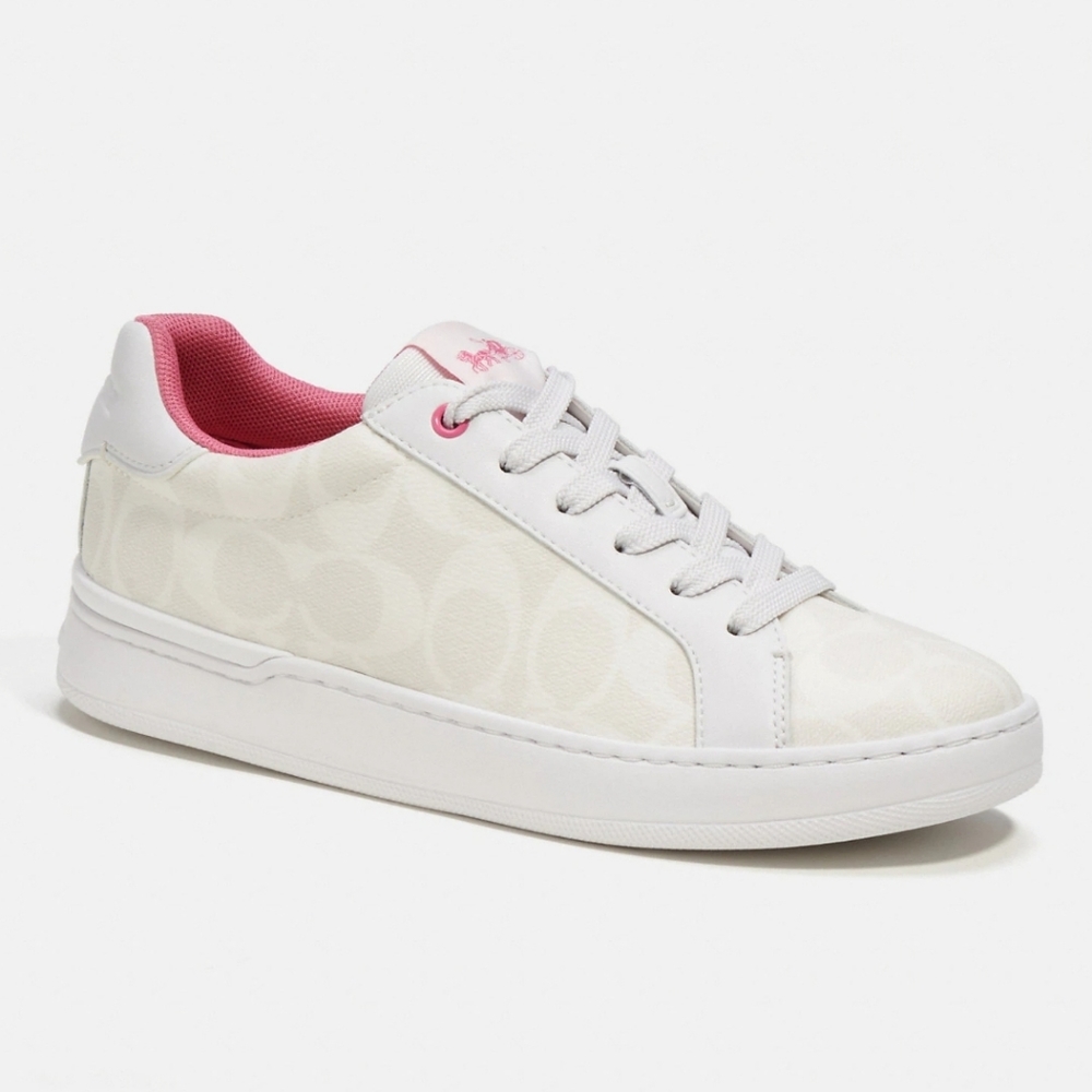 Coach Clip Low-Top Sneaker in Signature Canvas Women's Size 9